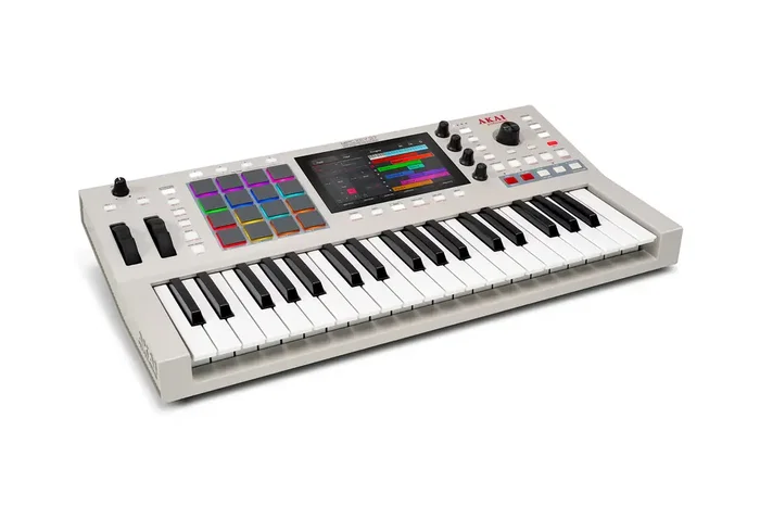 AKAIPRO MPC Key 37 G2 AKAIPRO MPC Key 37 G2