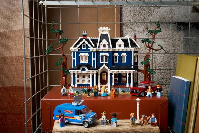LEGO Icons Stranger Things: La Casa Creel 11370