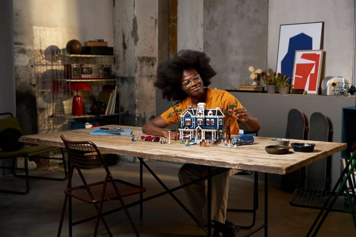 LEGO Icons Stranger Things: La Casa Creel 11370