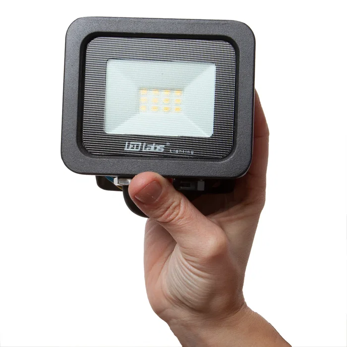 LL Proyector LED SLIM 10W 900Lm 4000K IP65 40000h para Exterior e Interior - Foco Direccional con Precableado [LL-17-1011-01]