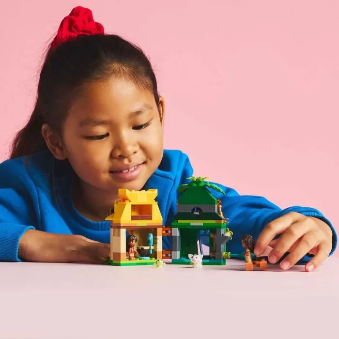 LEGO Disney Diversión en la Isla con Vaiana 43260 de micromundo construible de dos caras con personajes en miniatura LEGO Disney Diversión en la Isla con Vaiana 43260 de micromundo construible de dos caras con personajes en miniatura