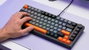 Savio ASTRAL Black Outemu White Jade RGB con 3 colores de keycaps