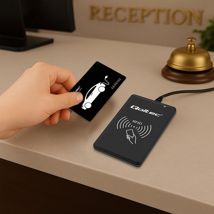 Qoltec Sistema hotelero EV con programador de tarjetas, software y 5 tarjetas EV
