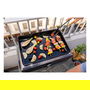 Campingaz Plancha Eléctrica 1 XD para Barbacoa, de Hierro Fundido, 2100W, Área de Cocción 1350 cm², Negro