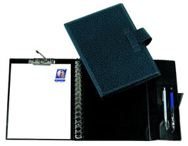 Carpeta De Anillas Con Pinza Miniclip Superior Iberplas Pvc Escolar Fº 16 An.25Mm Con Portaboligrafo Azul