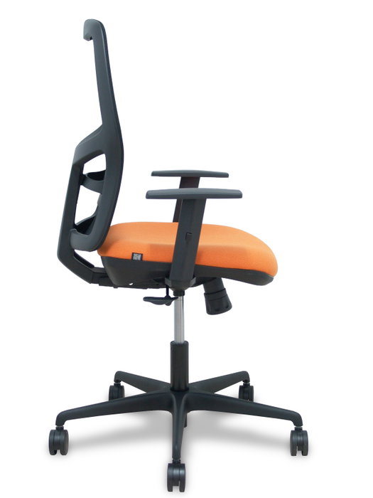 PIQUERAS Y CRESPO Silla Alfera sincro malla negra y asiento naranja