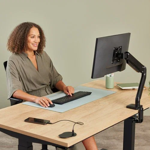 Fellowes Toma de Carga Empotrable con USB-A/C Negro