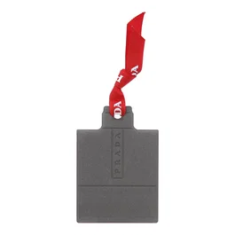Prada Luna Rossa Carbon Tarjeta