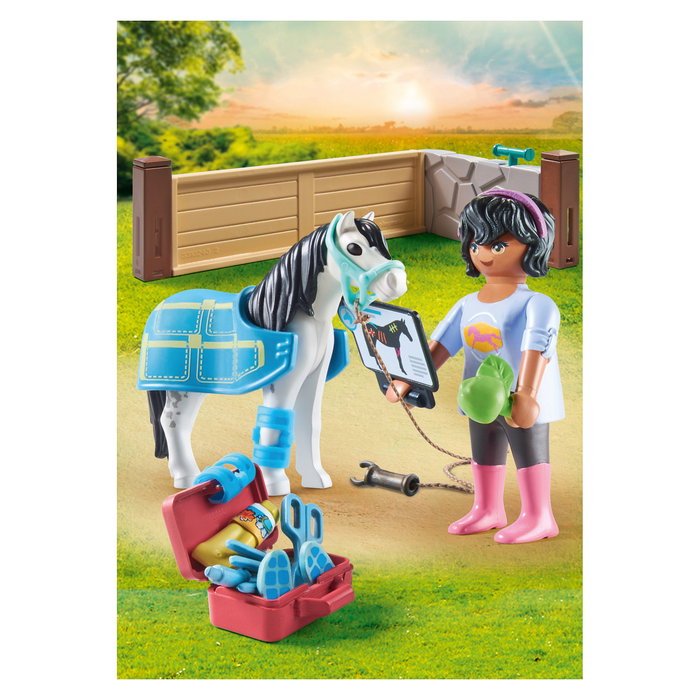 Playmobil Set de Figuritas Horses of Waterfall 71497 - Pferdetherapeutin con 24 Piezas para Niños de 4 a 10 Años