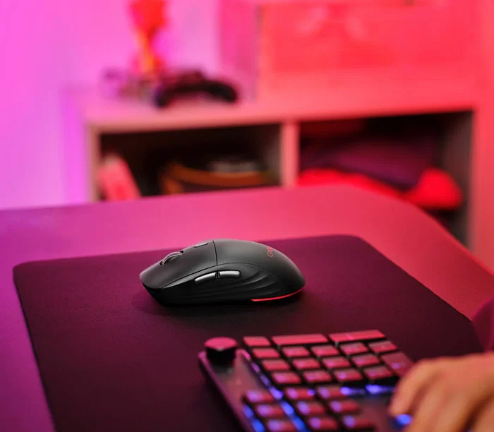 Trust Gaming GXT 926 Redex II Ratón Gaming Inalámbrico para Mano Derecha, Sensor Láser 10000 DPI, Batería Recargable, RGB, 6 Botones Programables, Negro