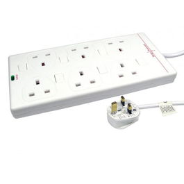 MicroConnect Regleta de Alimentación Reino Unido 6 Vías con Interruptores Individuales y Cable de 2m