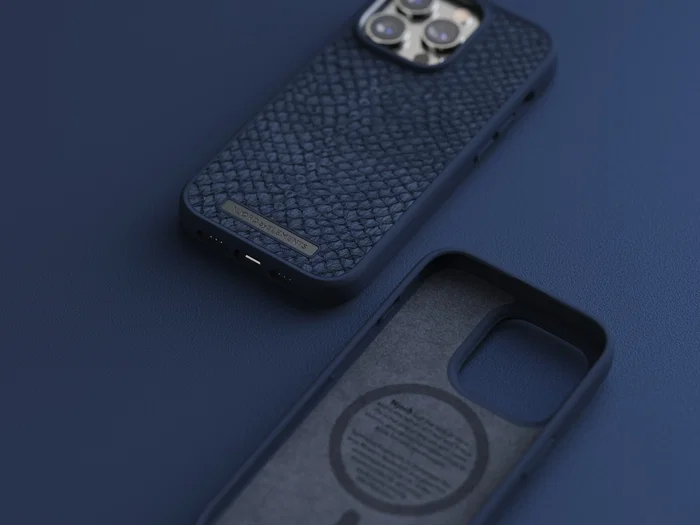 Njord byELEMENTS - Funda para iPhone 14 Pro con MagSafe, Piel de Salmón, Resistente a Caídas, Certificado Militar MIL-STD-810H, Color Azul - Incluye Plástico Reciclado