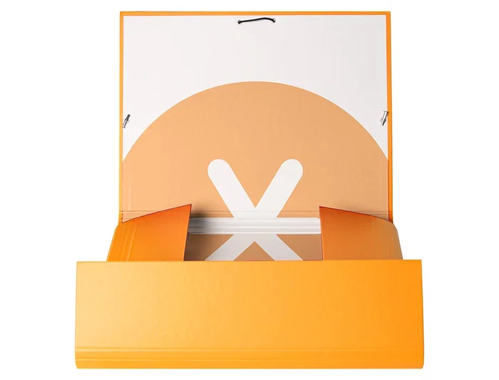 Antartik Carpeta con Gomas Tres Solapas Cartón Forrado A4 Color Mostaza 215x315 mm