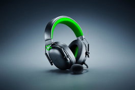 Razer BlackShark V3 Pro Xbox Auriculares Inalámbricos Verde y Negro RZ04-05420200-R3M1