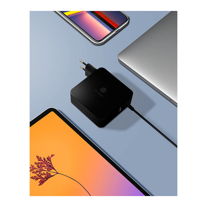 ICY BOX IB-PS101-PD Cargador USB de 90W con cable USB-C integrado de 1,8 m