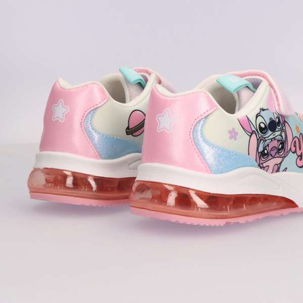 Cerdá Deportiva Suela PVC con Luces Stitch T028 - Talla 28