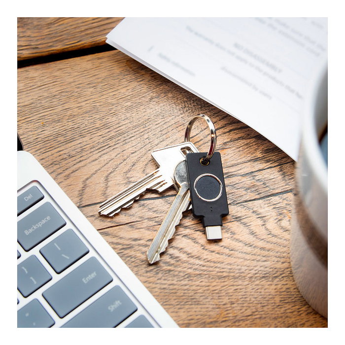 YUBICO YubiKey C Bio FIDO Edition Llave de Seguridad USB Tipo C para Windows, macOS, Chrome OS, Linux