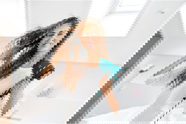 Beurer HC-35 Secador de Pelo Compacto 2000W con Tecnología Iónica y Aire Frío