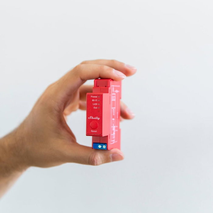 Shelly Relais Pro 1PM - Relé WiFi inteligente, 1 canal, 16A, 1 fase, con función Bluetooth y medición, montaje en riel DIN