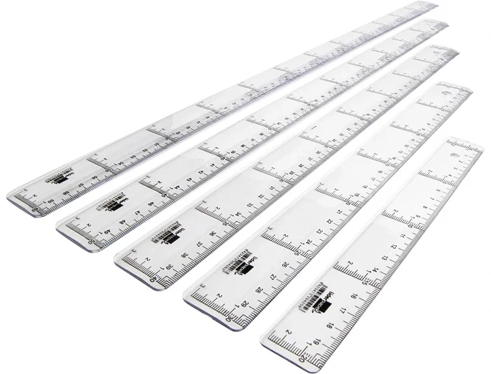 Liderpapel Regla de plástico transparente de 50 cm con borde biselado y graduación vertical y horizontal Liderpapel Regla de plástico transparente de 50 cm con borde biselado y graduación vertical y horizontal