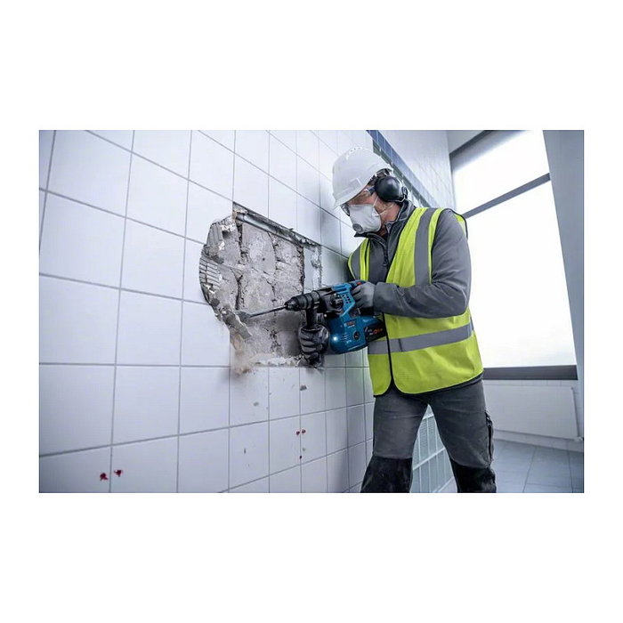 Bosch Professional GBH 18V-28CF con aspirador GDE 18V-16, 2 baterías ProCore 8.0Ah y Cargador Bosch Professional GBH 18V-28CF con aspirador GDE 18V-16, 2 baterías ProCore 8.0Ah y Cargador