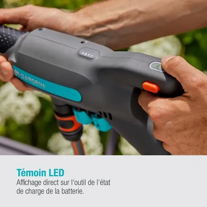 Gardena Hidrolimpiadora de media presión AquaClean 24/18V P4A, Limpieza móvil y potente con autocebado, 18V/24 Gardena Hidrolimpiadora de media presión AquaClean 24/18V P4A, Limpieza móvil y potente con autocebado, 18V/24