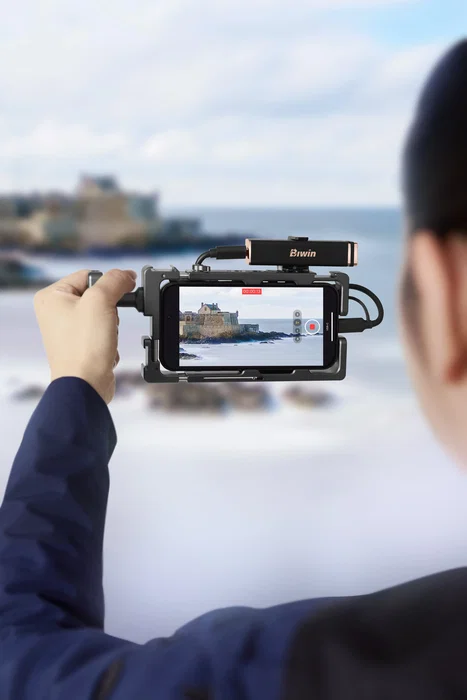 Biwin PD2000 SSD Externo 2TB USB Tipo C USB 3.2 Gen 2x2 - 2050 MB/s de Lectura, Color Púrpura