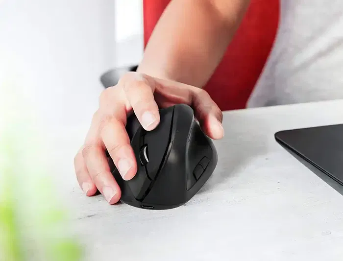 Q-connect Ratón Vertical Inalámbrico Ergonómico Recargable Negro, DPI 800/1200/1600