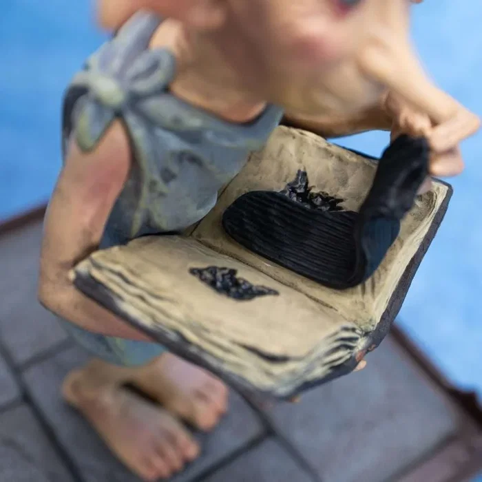 The Noble Collection Estatua de Dobby Magical Creatures Harry Potter The Noble Collection Estatua de Dobby Magical Creatures Harry Potter