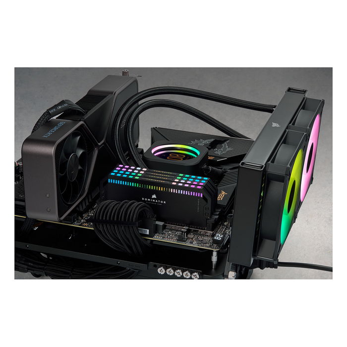 Corsair CMT64GX5M4B6400C32 - Kit Memoria RAM 64GB (4x16GB) DDR5 6400MHz CL32 DIMM Dominator Platinum RGB con XMP 3.0