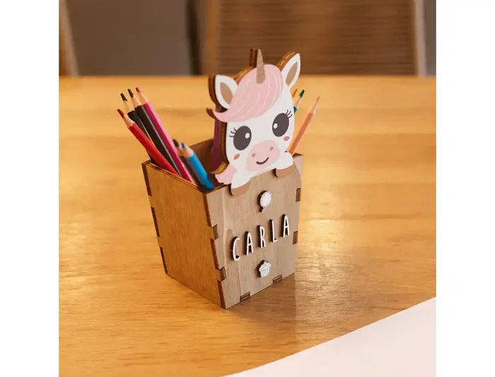 Wondee Cubilete Portalapices Personalizable Unicornio Madera Infantil 10x19cm