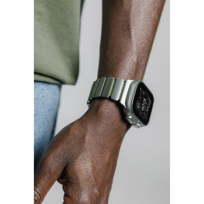 Nomad Stratos Band Natural Titan 49mm Forest