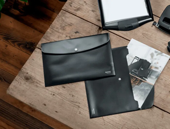 Leitz Carpeta Portadocumentos Recycle con Broche DIN A4 Polipropileno Negro