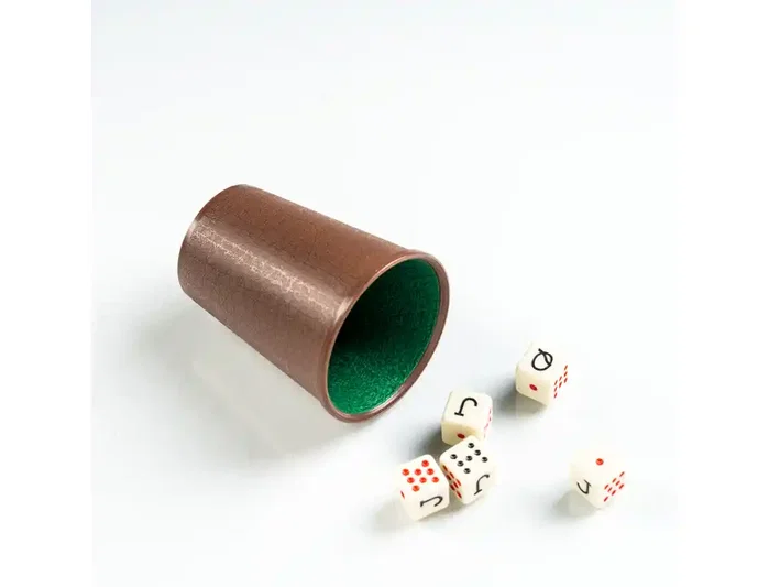 Fournier Dados Poker con Cubilete en Blíster para Juegos de Mesa
