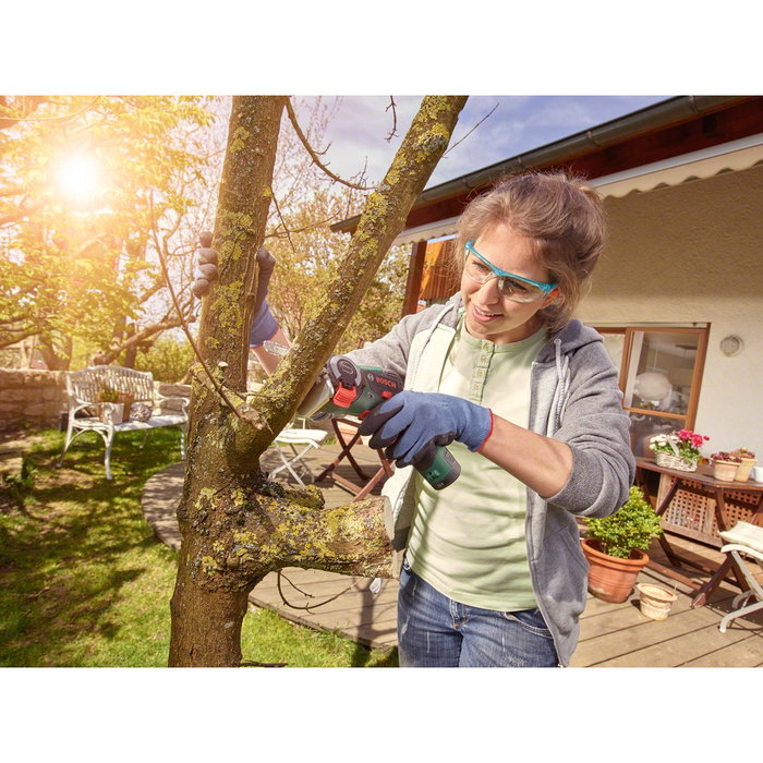 Bosch EasyCut 12 Sierra multiusos sin batería