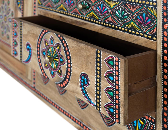 Giner y Colomer Mueble TV Madera de Mango 150 cm, 3 Cajones 2 Puertas, Acabado Natural, Mueble Artesanal Pintado a Mano Giner y Colomer Mueble TV Madera de Mango 150 cm, 3 Cajones 2 Puertas, Acabado Natural, Mueble Artesanal Pintado a Mano