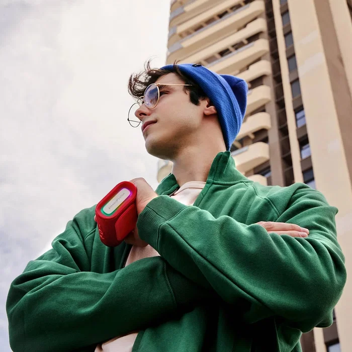 Energy Sistem Altavoz Bluetooth Portátil StreetPlay Rojo 8W IPX6 Resistente al Agua, Radio FM, Lector MicroSD, 12h Autonomía, Luces LED