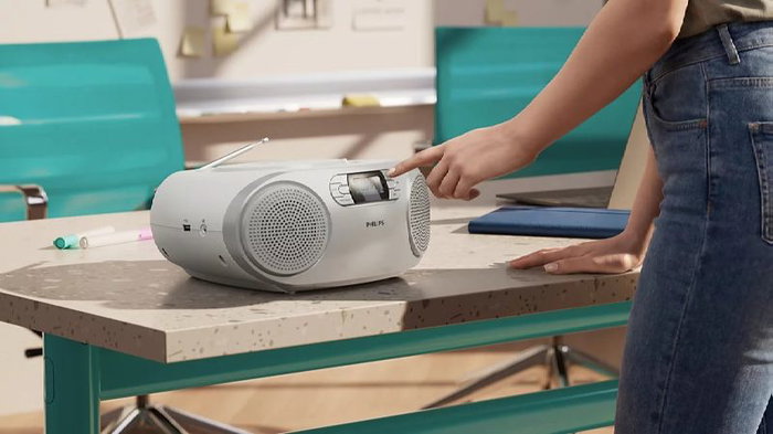 Philips TAZ2000S/10 Radio CD con Bluetooth y USB Plata