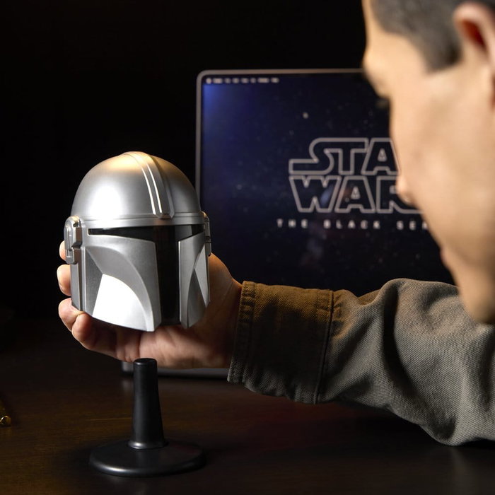 Hasbro Star Wars: The Mandalorian & Grogu Black Series Minicasco The Mandalorian Hasbro Star Wars: The Mandalorian & Grogu Black Series Minicasco The Mandalorian