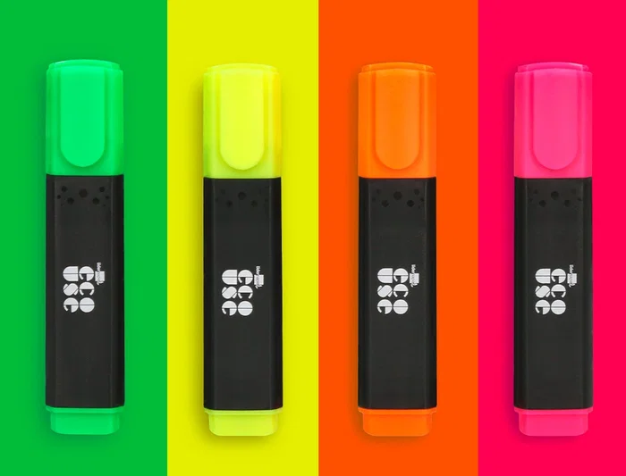 Liderpapel Rotulador Fluorescente Ecológico de Plástico Reciclado, Caja de 4 Unidades, Colores Surtidos