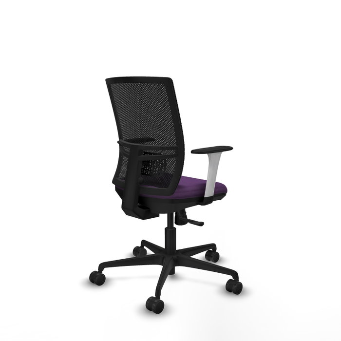 PIQUERAS Y CRESPO Silla de oficina Yunquera con mecanismo Sincro Morada PIQUERAS Y CRESPO Silla de oficina Yunquera con mecanismo Sincro Morada