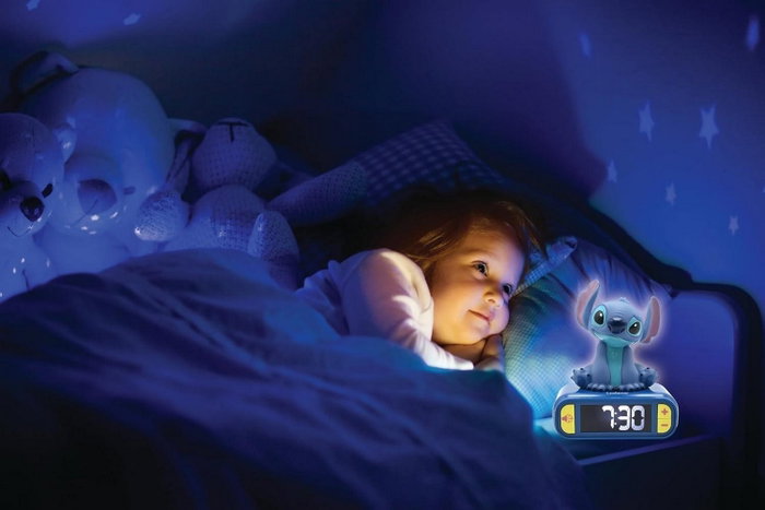 LEXIBOOK Reloj despertador digital Stitch con luz nocturna 3D y efectos sonoros