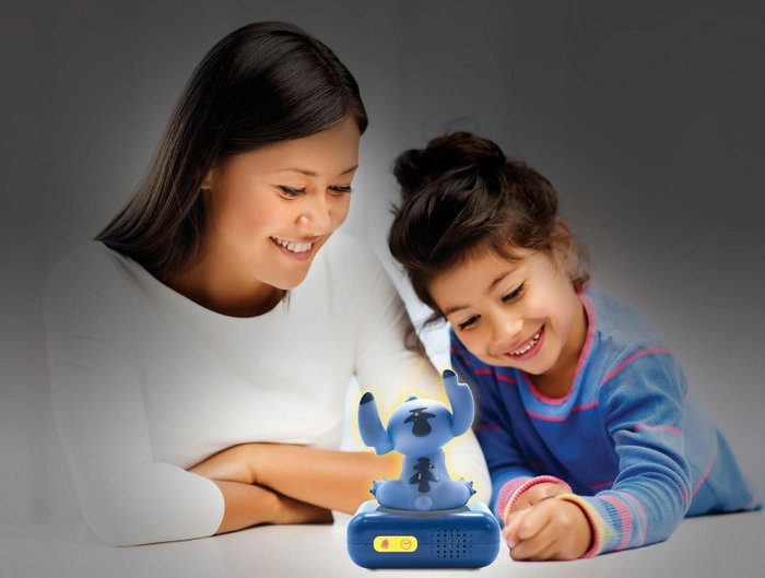LEXIBOOK Reloj despertador digital Stitch con luz nocturna 3D y efectos sonoros
