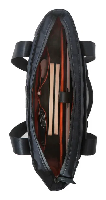 Targus TBA00102GL Avila Tote 15-16" Maletín Bolso Portátil 13L EcoSmart Reciclado, Resistente al Agua, Midnight Navy / Azul Targus TBA00102GL Avila Tote 15-16" Maletín Bolso Portátil 13L EcoSmart Reciclado, Resistente al Agua, Midnight Navy / Azul