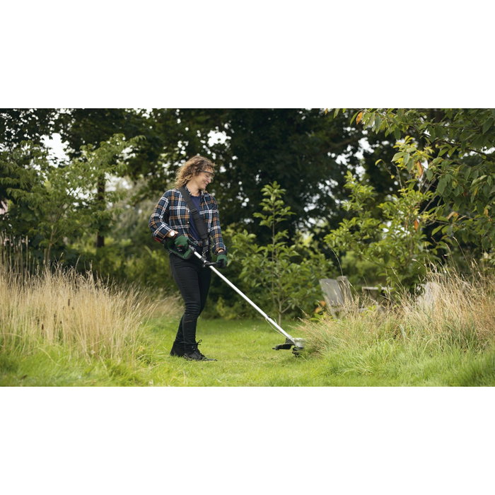 Bosch AdvancedGrassCut 36V-33 Recortadora de césped con batería de 2 Ah y corte de 33 cm