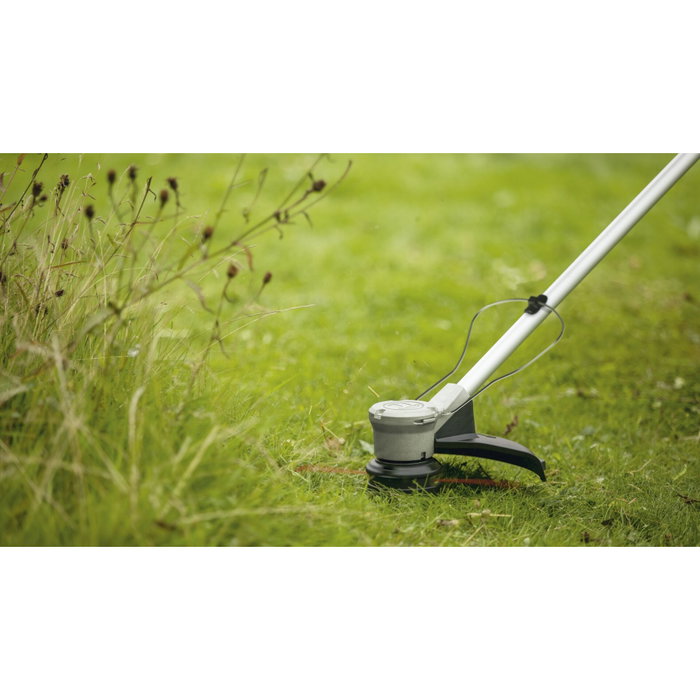 Bosch AdvancedGrassCut 36V-33 Recortadora de césped con batería de 2 Ah y corte de 33 cm