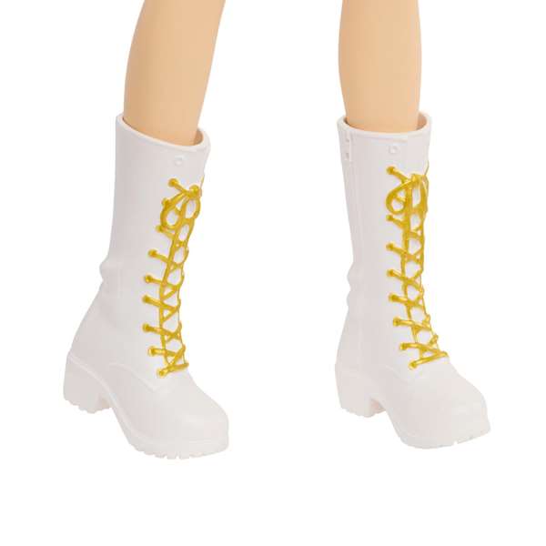 Mattel Muñeca articulada Guerreras K-Pop Zoey Golden