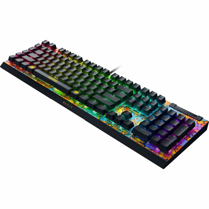 Razer BlackWidow V4 X Pokémon Kanto Starters con Interruptores Razer Green (US Layout)