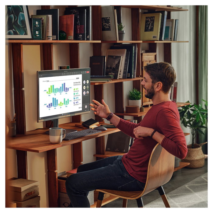 HP 27-cs0175ng OmniStudio X All-in-One PC - Intel Core i5-155H, 32GB RAM, 2TB SSD, Windows 11 Home