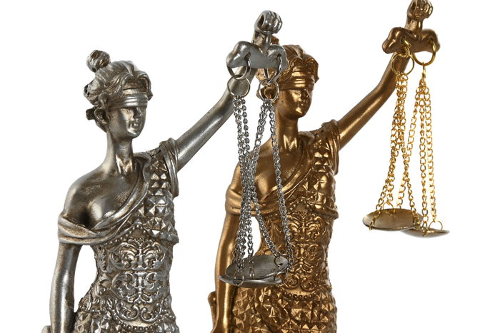 DKD Home Decor Figura de la Justicia Dioses Mitológicos, Surtido de 2 unidades DKD Home Decor Figura de la Justicia Dioses Mitológicos, Surtido de 2 unidades